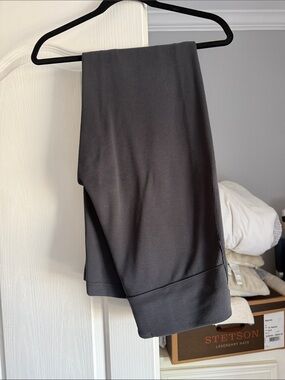 lululemon athletica Men's Dark Gray Ribbed Joggers